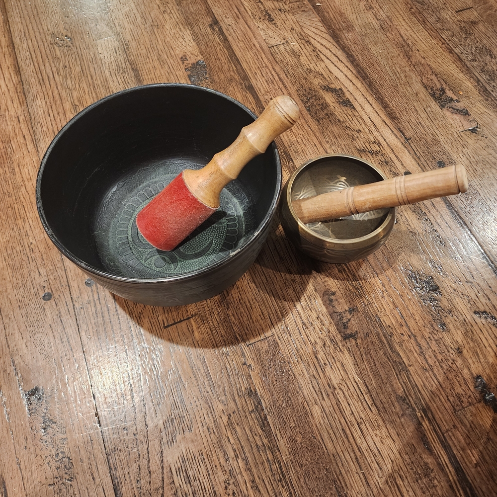 Tibetan singing bowls